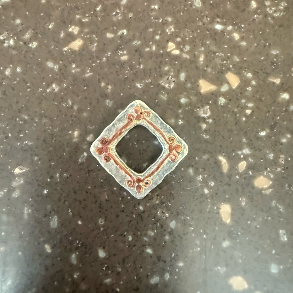 Retired southern gates pendant